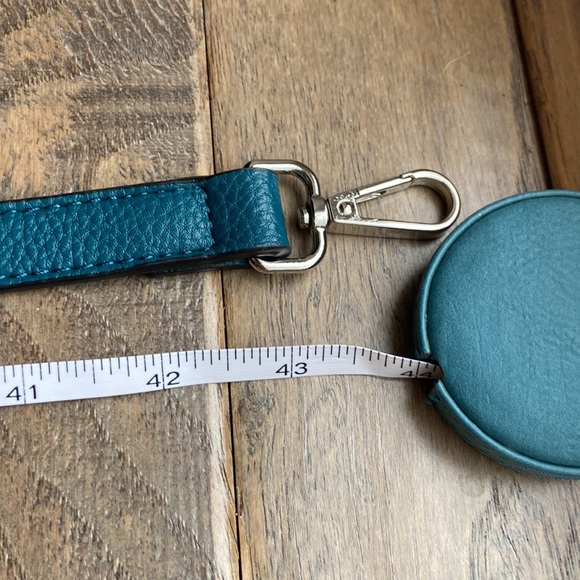 Lilo and Stitch Inspired Custom Purse. 1 size. Hand Painted by Me. One of a kind - Picture 14 of 14